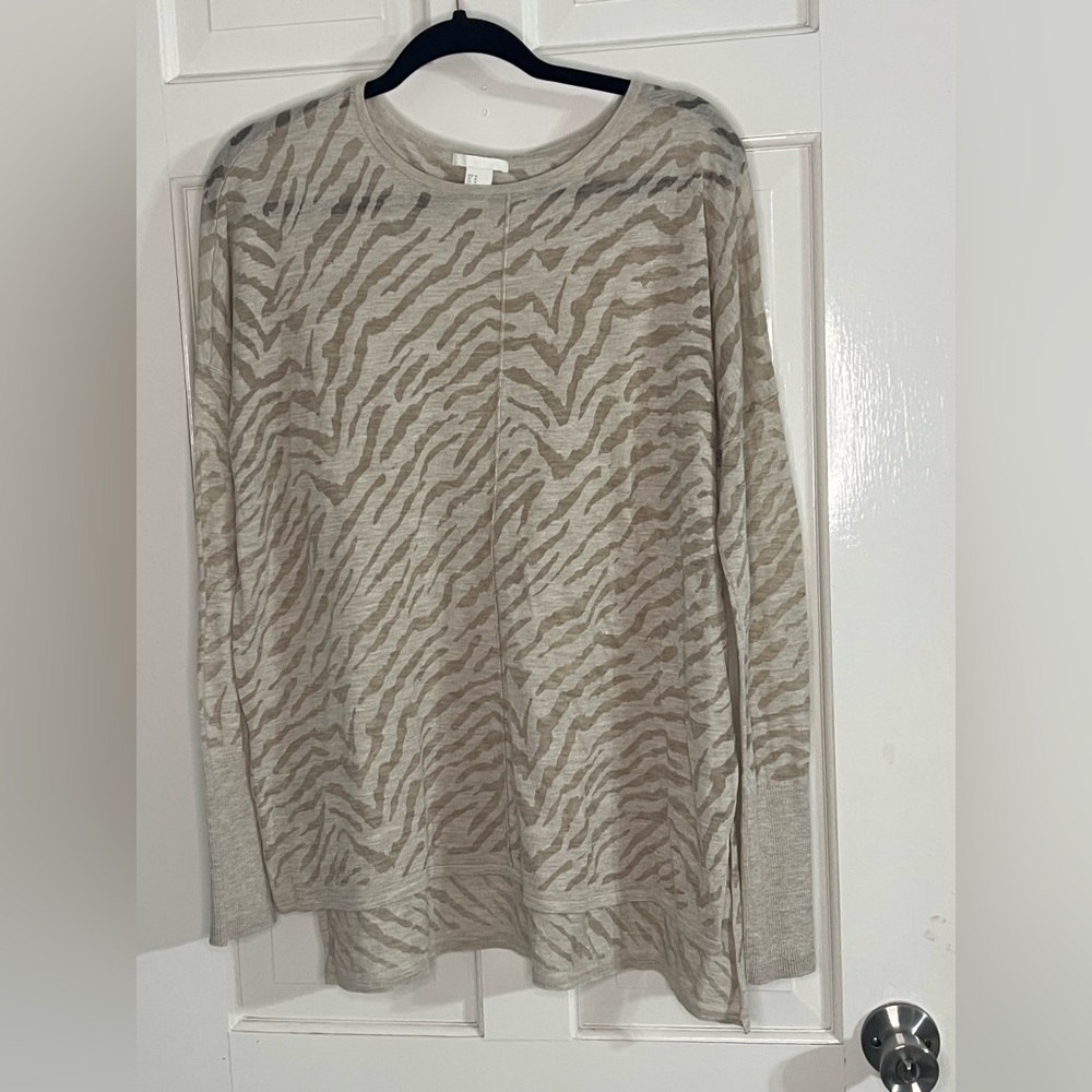 H&M Beige Zebra Pattern Sweater